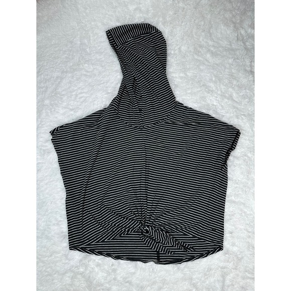 Lululemon Womens Knot Gonna Fly Hooded Gray Strip Tie Front size 10 - Picture 1 of 3